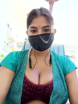 Snapshot of Hot_radhaji chatting on 26, 4, 2026 Hot radhaji online show from 26, 4, 2026