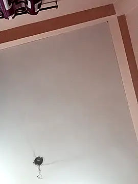 Snapshot of Megla879 chatting on 11, 11, 2025 Megla879 online show from 11, 11, 2025