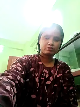 Snapshot of Megla879 chatting on 21, 11, 2025 Megla879 online show from 21, 11, 2025