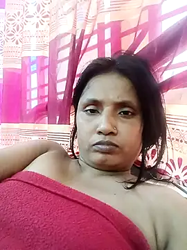 Snapshot of Megla879 chatting on 28, 11, 2025 Megla879 online show from 28, 11, 2025