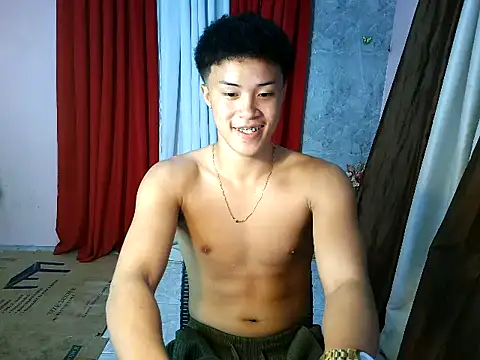 ur naughtyboy patrick online show from 21, 10, 2025