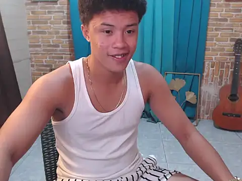 ur naughtyboy patrick online show from 4, 12, 2025