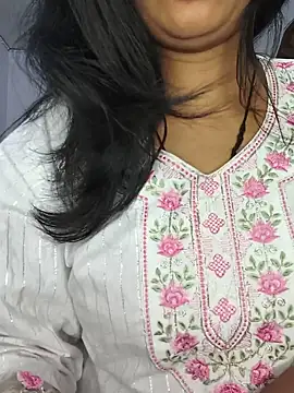 Janu-hasena online show from 4, 7, 2026