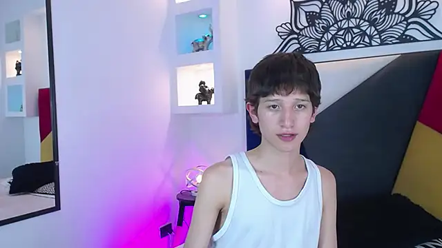 Emo Boy  online show from 3, 2, 2026