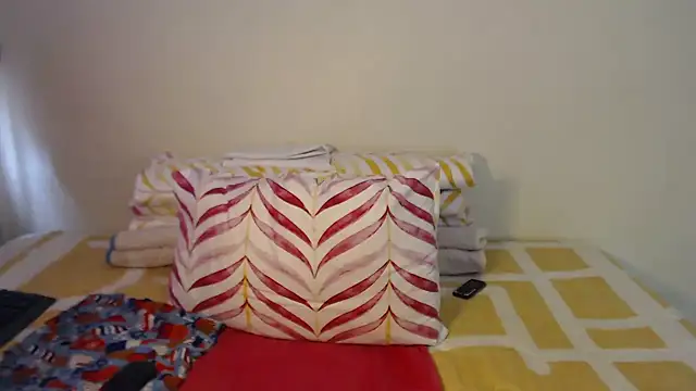 Snapshot of Tillah87 chatting on 11, 11, 2025 Tillah87 online show from 11, 11, 2025