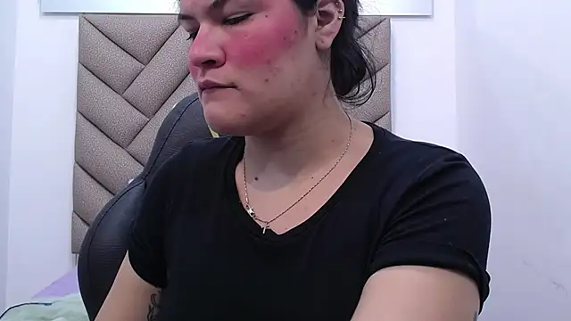 Snapshot of navani_onella chatting on 15, 10, 2025 navani onella online show from 15, 10, 2025