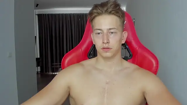 Snapshot of find0m_master chatting on 21, 10, 2025 find0m master online show from 21, 10, 2025