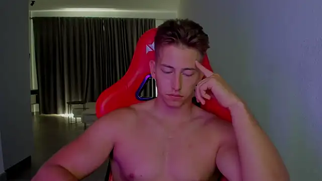 Snapshot of find0m_master chatting on 8, 11, 2025 find0m master online show from 8, 11, 2025