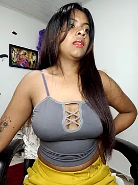 Snapshot of vannesitha25 chatting on 6, 11, 2025 vannesitha25 online show from 6, 11, 2025