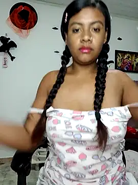 Snapshot of vannesitha25 chatting on 24, 11, 2025 vannesitha25 online show from 24, 11, 2025