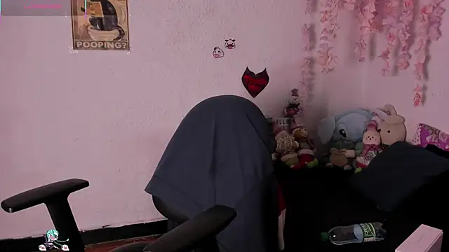 Emilycollei online show from 30, 11, 2025