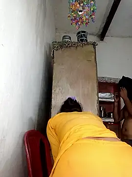 Snapshot of Sexy_Riya_Bhabhi chatting on 13, 10, 2025 Sexy Riya Bhabhi online show from 13, 10, 2025