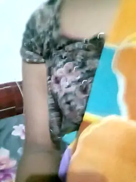 Snapshot of Sexy_Riya_Bhabhi chatting on 2, 11, 2025 Sexy Riya Bhabhi online show from 2, 11, 2025