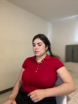 Isabella LaRue online show from 24, 4, 2026