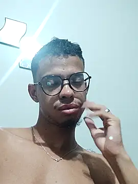 Snapshot of biell_lima chatting on 15, 10, 2025 biell lima online show from 15, 10, 2025