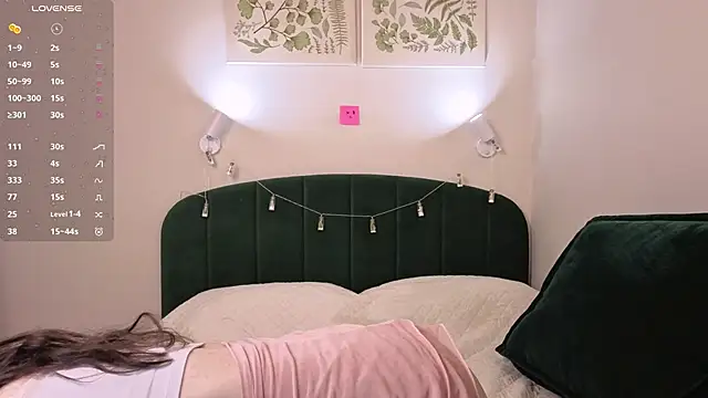 SylviaHamilton online show from 29, 3, 2026