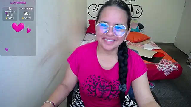 Miss  kendra  online show from 4, 2, 2026