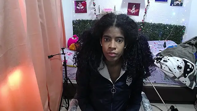 thianahorny online show from 19, 5, 2026