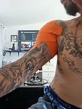 Juicydick420-xxx online show from 7, 4, 2026