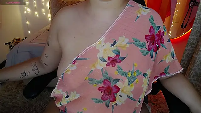 Snapshot of krishnaveni__ chatting on 15, 10, 2025 krishnaveni online show from 15, 10, 2025