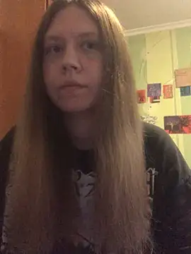 LunaVirelle online show from 18, 4, 2026