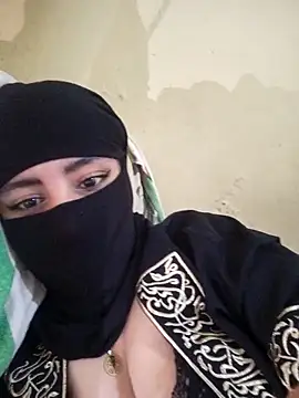 Snapshot of arab_dam chatting on 18, 11, 2025 arab dam online show from 18, 11, 2025