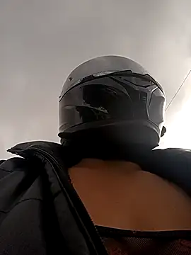 Snapshot of Scarlet_Aura chatting on 29, 11, 2025 Scarlet Aura online show from 29, 11, 2025