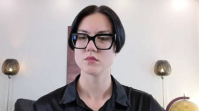 Marie Fitch online show from 17, 4, 2026