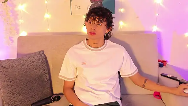 lua boy online show from 26, 3, 2026