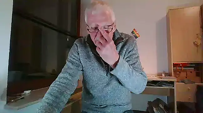 super-snoopy online show from 25, 12, 2024