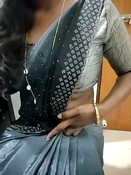 Tamilmallu-duskygirl03 online show from 13, 1, 2026