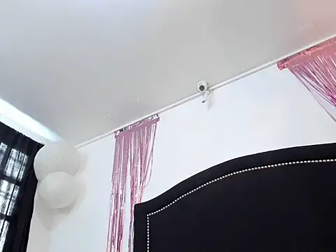 Nezuko  tanyi online show from 8, 10, 2025