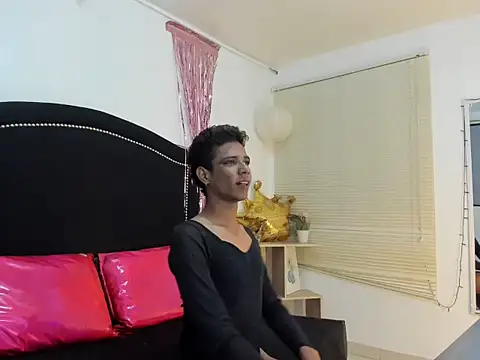 Nezuko  tanyi online show from 17, 10, 2025
