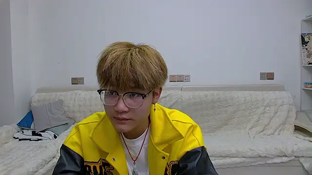 Snapshot of KK-cuteboy chatting on 18, 2, 2026 KK-cuteboy online show from 18, 2, 2026