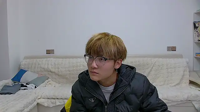 Snapshot of KK-cuteboy chatting on 21, 2, 2026 KK-cuteboy online show from 21, 2, 2026