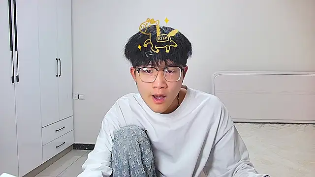 Snapshot of KK-cuteboy chatting on 1, 5, 2026 KK-cuteboy online show from 1, 5, 2026