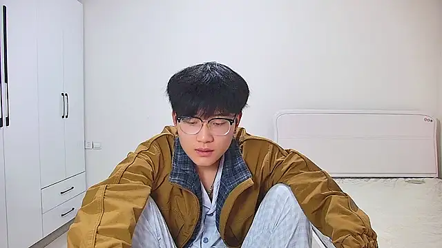 Snapshot of KK-cuteboy chatting on 3, 5, 2026 KK-cuteboy online show from 3, 5, 2026