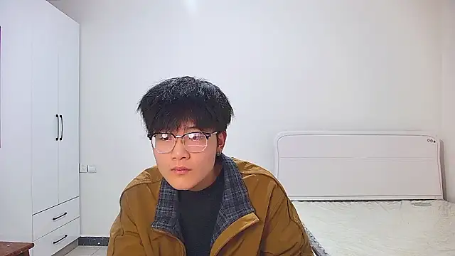 Snapshot of KK-cuteboy chatting on 8, 5, 2026 KK-cuteboy online show from 8, 5, 2026