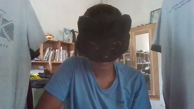 Nora-2003 online show from 23, 3, 2026