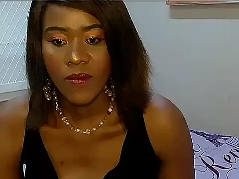 Snapshot of EsotericPaloma chatting on 30, 10, 2025 EsotericPaloma online show from 30, 10, 2025