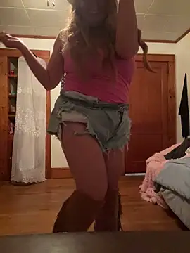 Snapshot of SugarMilkandHoney chatting on 14, 11, 2025 SugarMilkandHoney online show from 14, 11, 2025