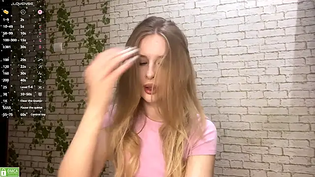 RosalindSherlock online show from 5, 11, 2025