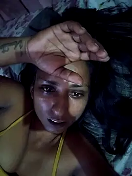 Snapshot of dreamerrrrr1 chatting on 23, 10, 2025 dreamerrrrr1 online show from 23, 10, 2025