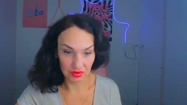 Rosie Rosee online show from 6, 4, 2026