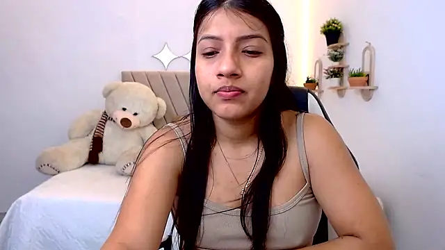 Snapshot of zara_cute chatting on 21, 7, 2026 zara cute online show from 21, 7, 2026
