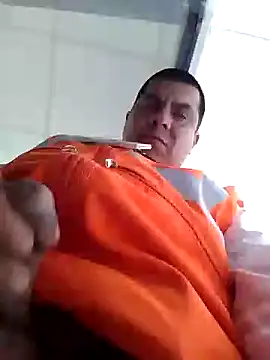 Snapshot of IntrepidBroiler chatting on 11, 10, 2025 IntrepidBroiler online show from 11, 10, 2025
