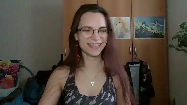 Snapshot of Music_girl_love chatting on 15, 10, 2025 Music girl love online show from 15, 10, 2025