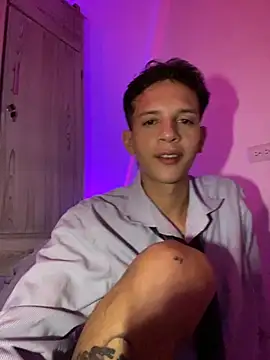 tylernova online show from 20, 10, 2025