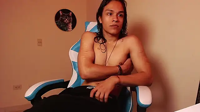 tom 1945 online show from 24, 10, 2025