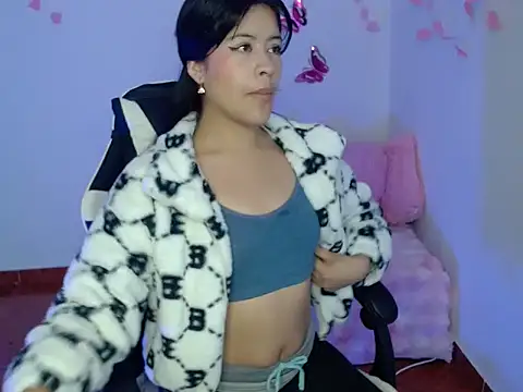 Snapshot of linda_666 chatting on 15, 10, 2025 linda 666 online show from 15, 10, 2025